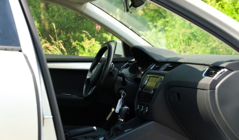 Skoda Octavia full