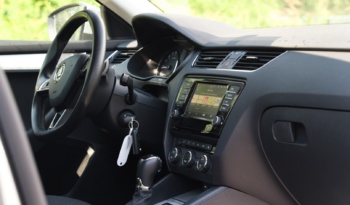 Skoda Octavia full