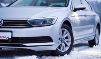 Volkswagen Passat full