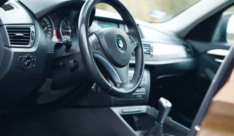 BMW X1 full