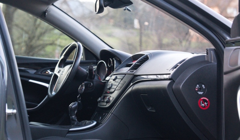 Opel Insignia full