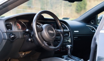 Audi A5 Coupe full