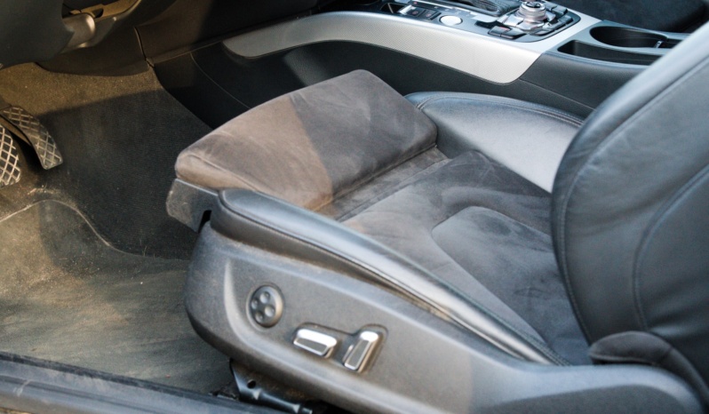 Audi A5 Coupe full