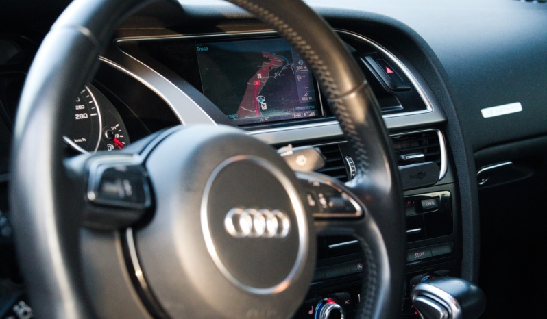 Audi A5 Coupe full