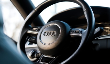 Audi A5 Coupe full