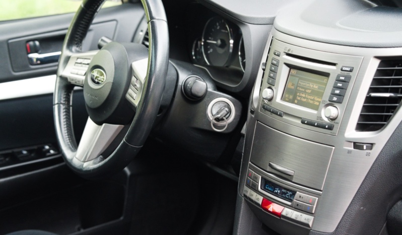 Subaru Outback full