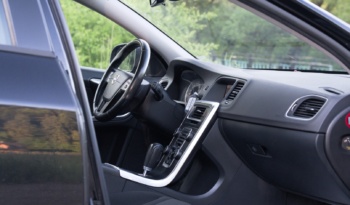 Volvo V60 full