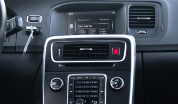 Volvo V60 full