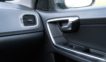 Volvo V60 full