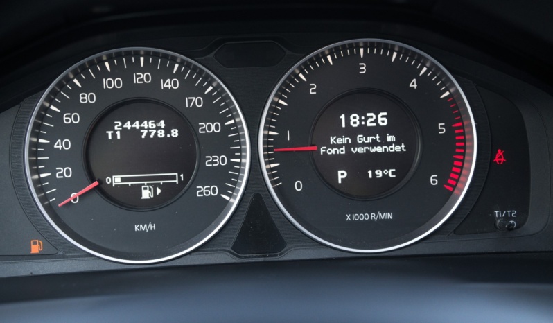 Volvo V60 full