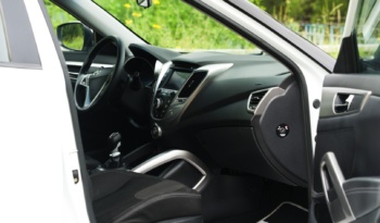 Hyundai Veloster full