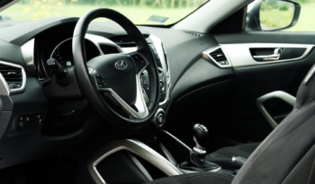 Hyundai Veloster full