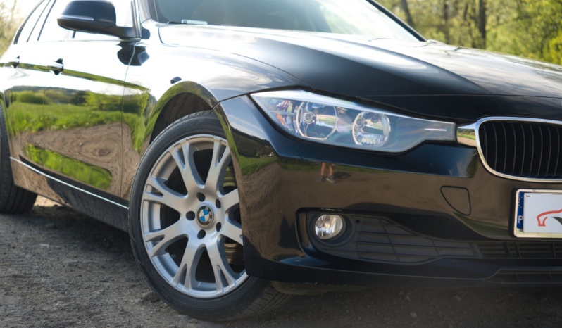 BMW 320 full