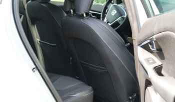 Volvo V40 full