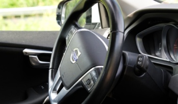 Volvo V40 full