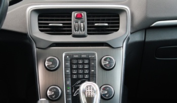 Volvo V40 full