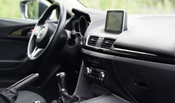 Mazda 3 full