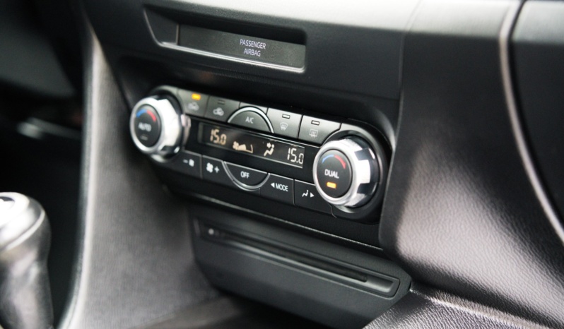 Mazda 3 full