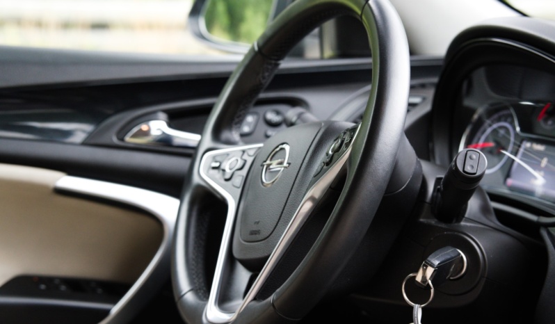Opel Insignia full