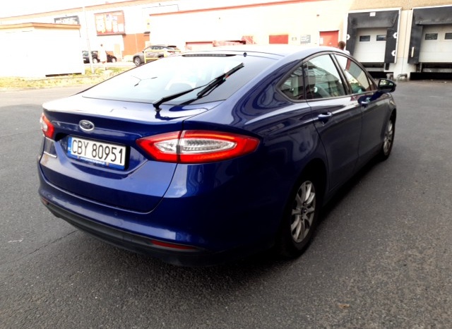 Ford Mondeo full