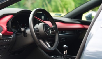 Mazda 3 full
