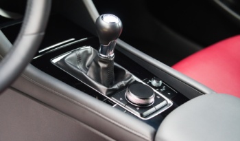 Mazda 3 full