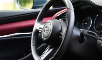Mazda 3 full