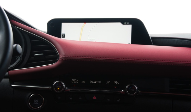 Mazda 3 full