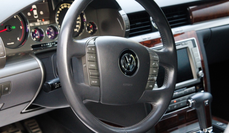 Volkswagen Phaeton 4×4 full