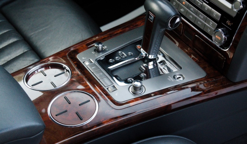 Volkswagen Phaeton 4×4 full