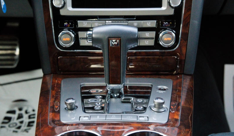 Volkswagen Phaeton 4×4 full