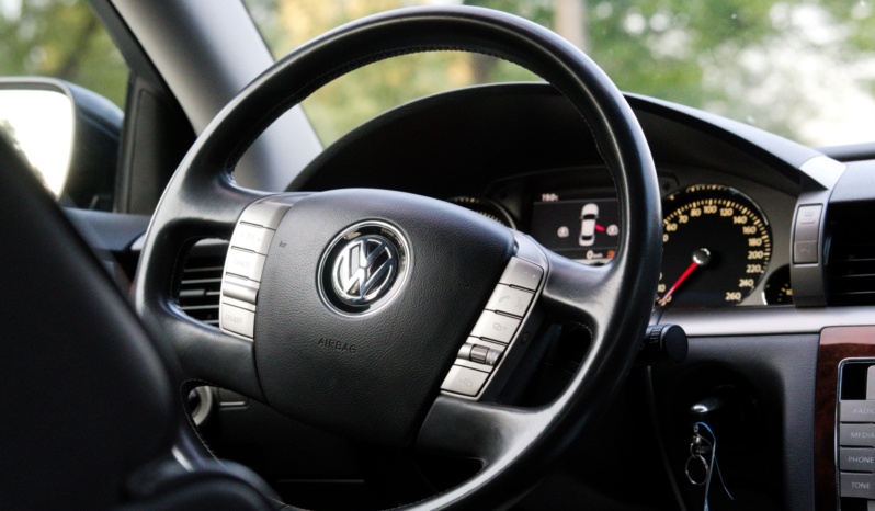 Volkswagen Phaeton 4×4 full