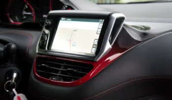Peugeot 208 GTi full