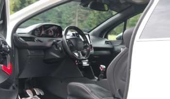 Peugeot 208 GTi full