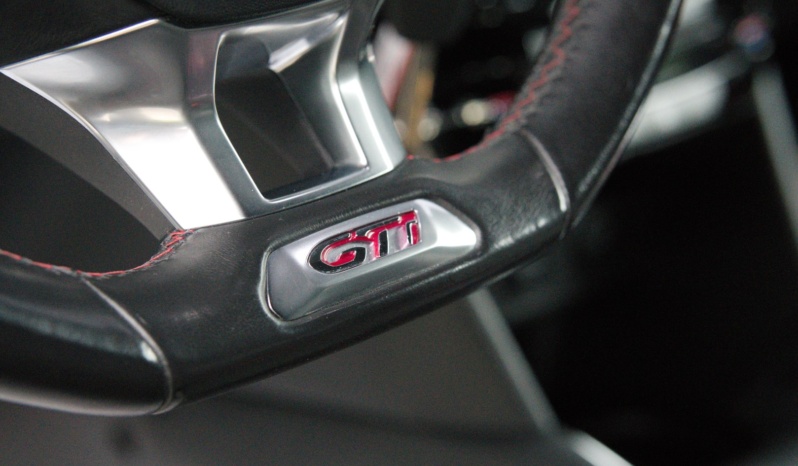 Peugeot 208 GTi full