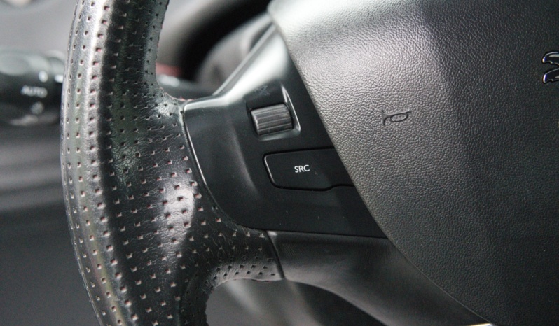 Peugeot 208 GTi full