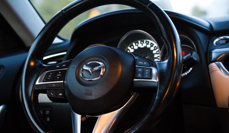 Mazda 6 full