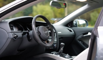 Audi A5 Coupe quattro full