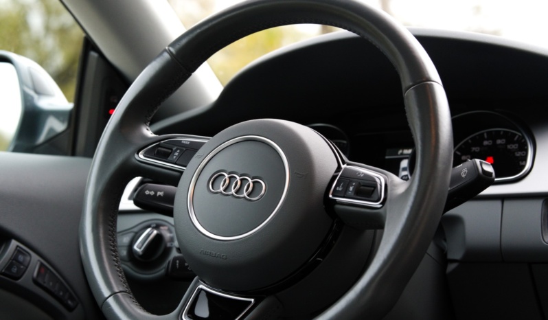 Audi A5 Coupe quattro full