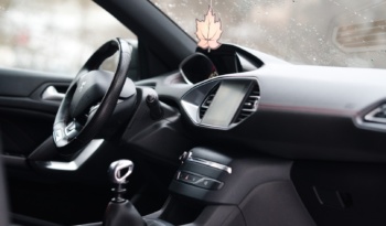 Peugeot 308 GT full