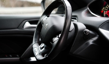 Peugeot 308 GT full