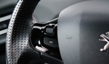 Peugeot 308 GT full