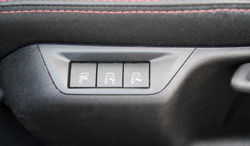 Peugeot 308 GTi full
