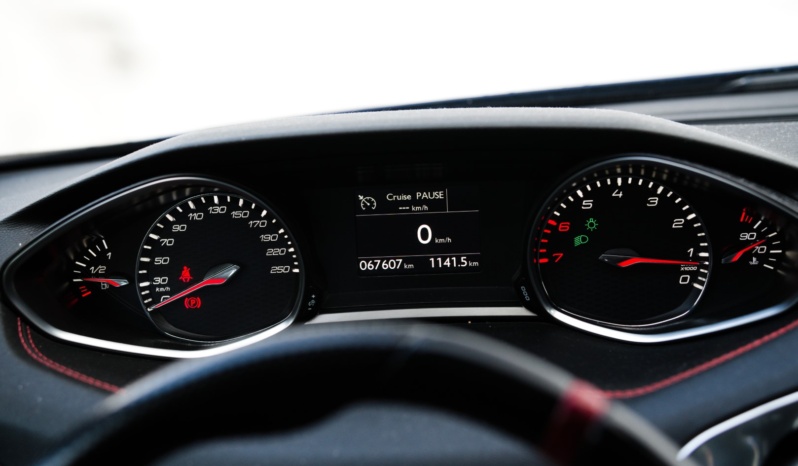 Peugeot 308 GTi full