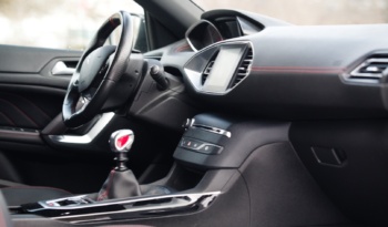 Peugeot 308 GTi full