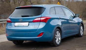 Hyundai i30 full