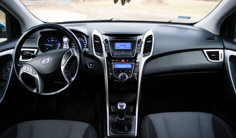 Hyundai i30 full