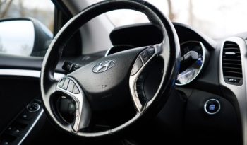 Hyundai i30 full