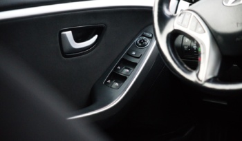 Hyundai i30 full