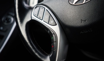 Hyundai i30 full